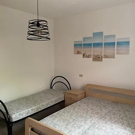 Apartment Lauranna